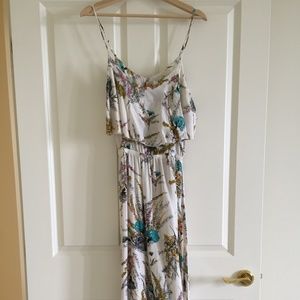 Strappy Ruffel High-Low Floral Maxi Dress